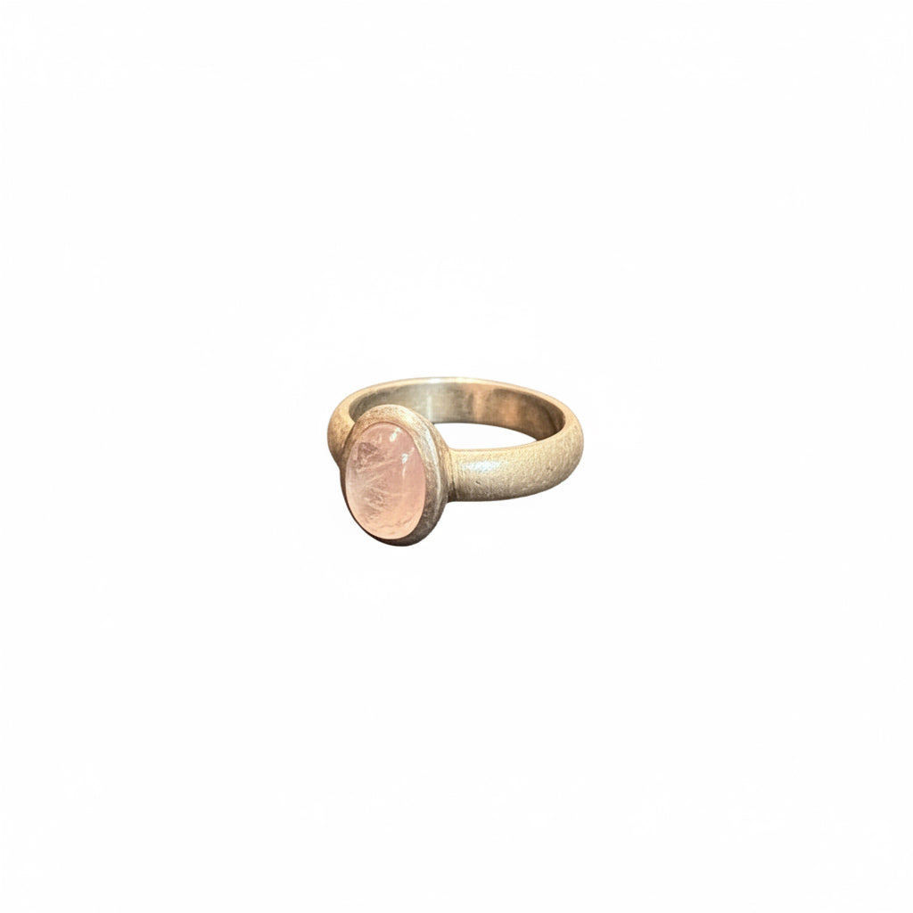 Rose Quartz Oval Cab Sterling Silver Ring Size 8
