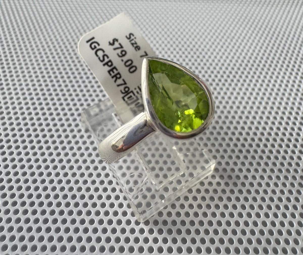 Peridot .925 Silver Ring Size 7