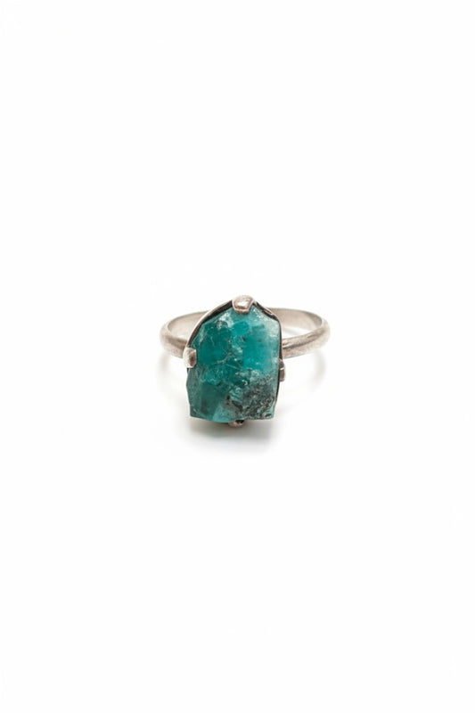 Emerald Natural Raw Claw Set Beated Band .925 Sterling Silver Ring