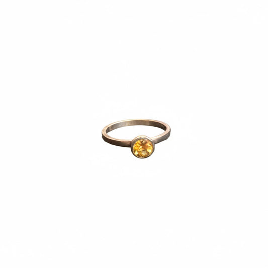 Citrine Round Shaped .925 Sterling Silver Ring