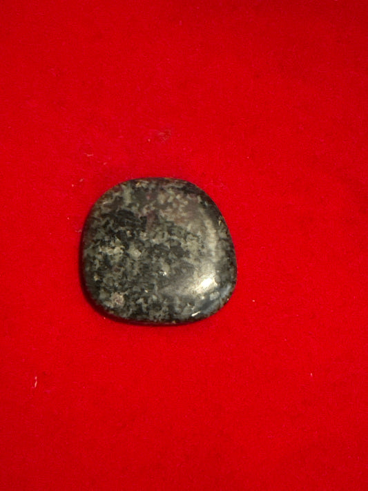 Eudyalite Tumbled (Russia) with Display Card