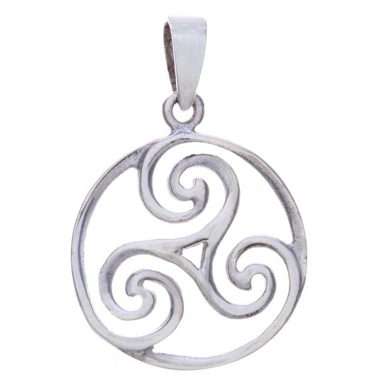 Celtic Trisquele Round .925 Silver Pendant