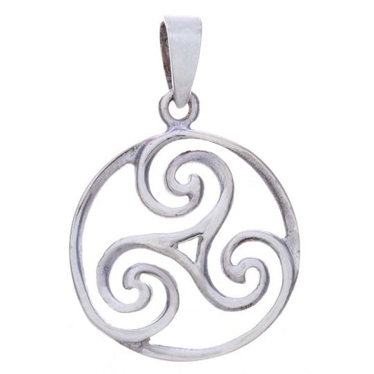 Celtic Trisquele Round .925 Silver Pendant