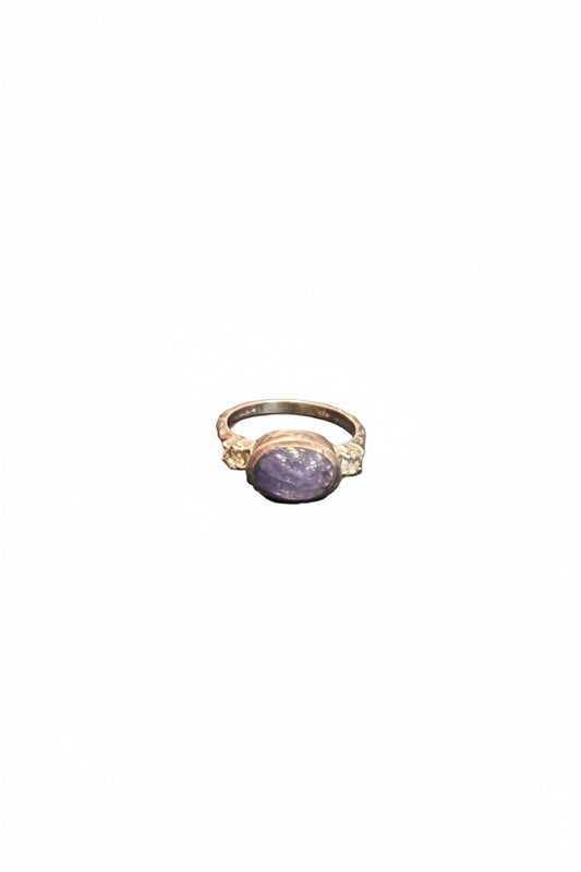 Tanzanite Oval with Faceted Accent White Topaz Beated Band .925 Sterling Silver Ring Size 6