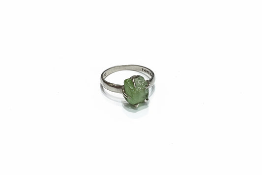 Peridot Raw Claw Set Beated Sterling Silver Ring Size 9