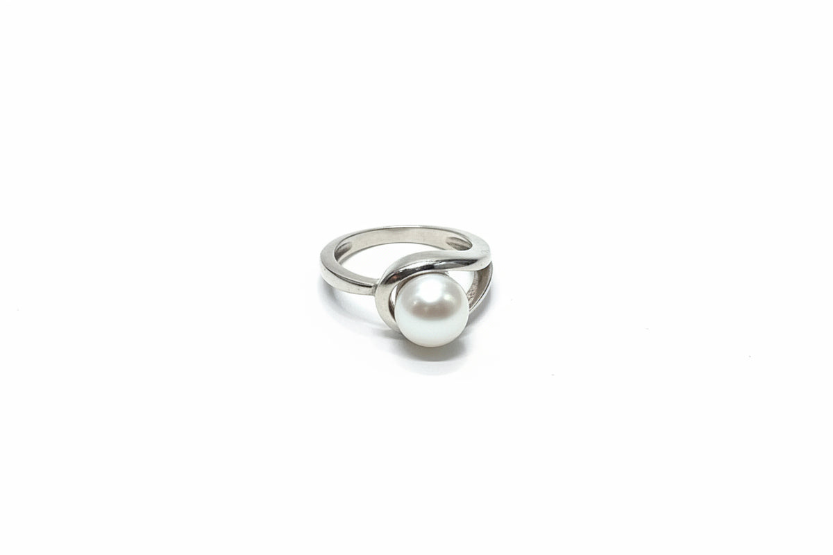Pearl .925 Sterling Silver Ring Size 5