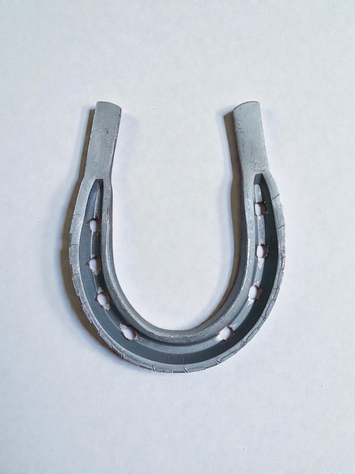 Iron Horseshoe 8 cm – Traditional Good Luck & Protection Ritual Decor