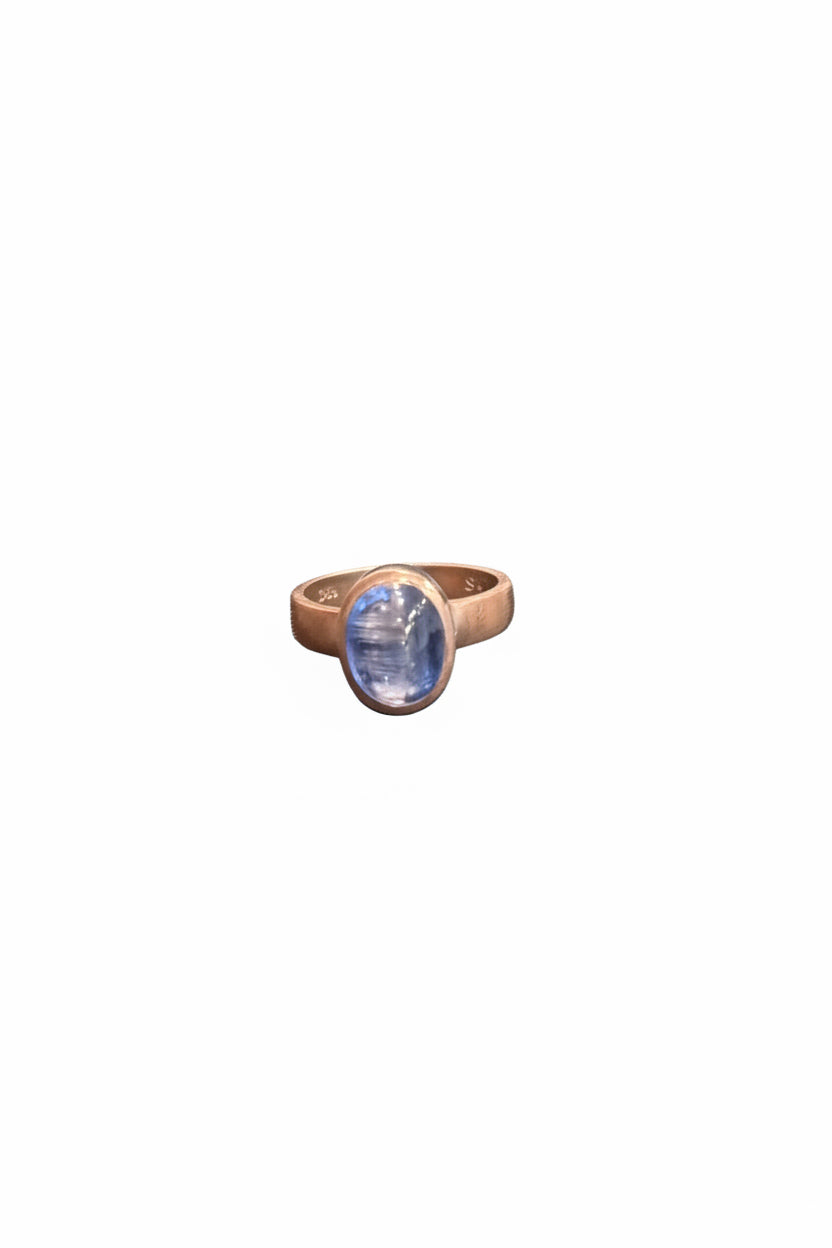Blue Kyanite Oval.925 Sterling Silver Ring Size 8