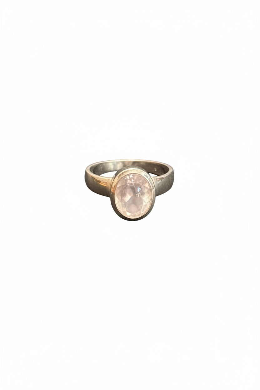 Rose Quartz Oval Cab Sterling Silver Ring Size 7