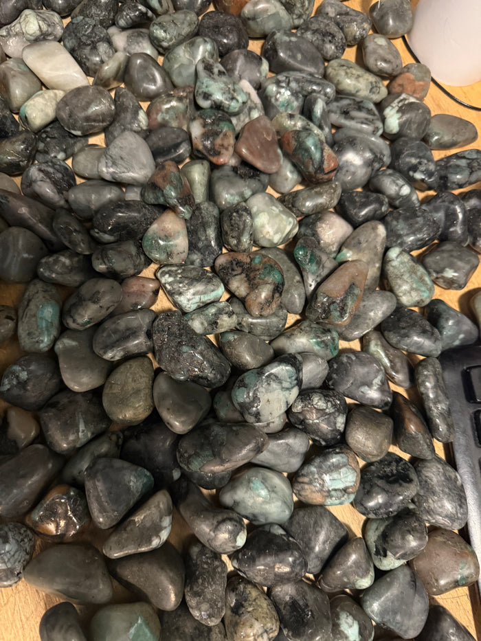 Emerald Tumbled Large Brazil