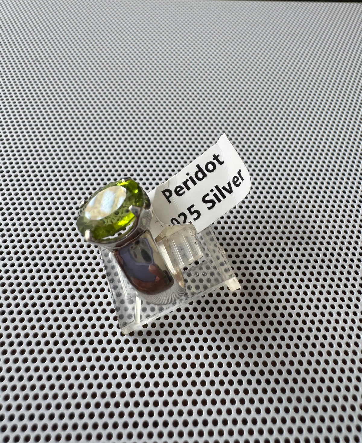 Peridot .925 Silver Ring Size 6