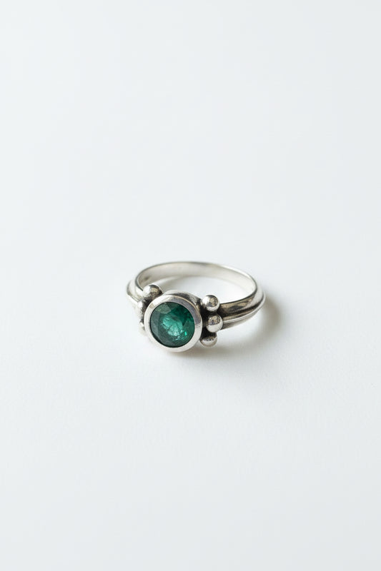 Emerald .925 Silver Ring Size 5