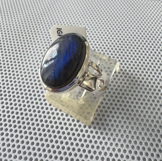 Labradorite .925 Silver Ring Size 7
