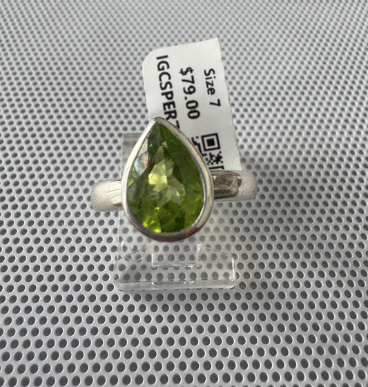 Peridot .925 Silver Ring Size 7