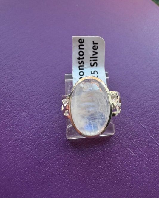 Moonstone .925 Silver Ring Size 5