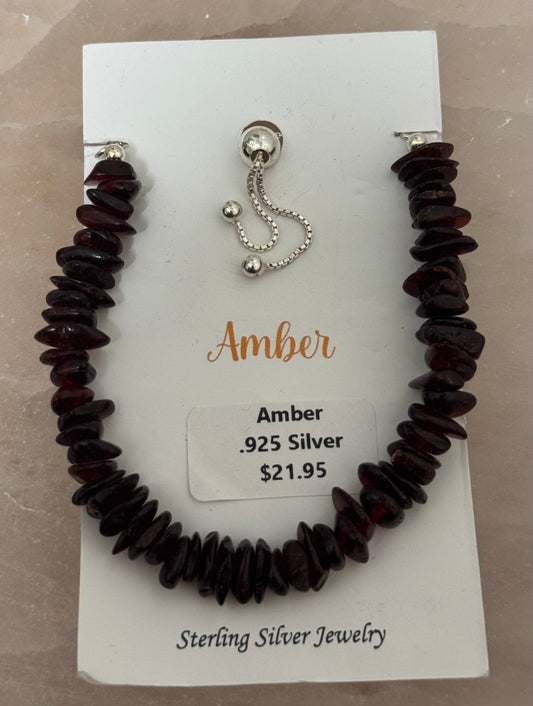 Amber 925 Silver Bracelet – warm golden amber stones set in sterling silver, showcasing timeless natural beauty and style.
