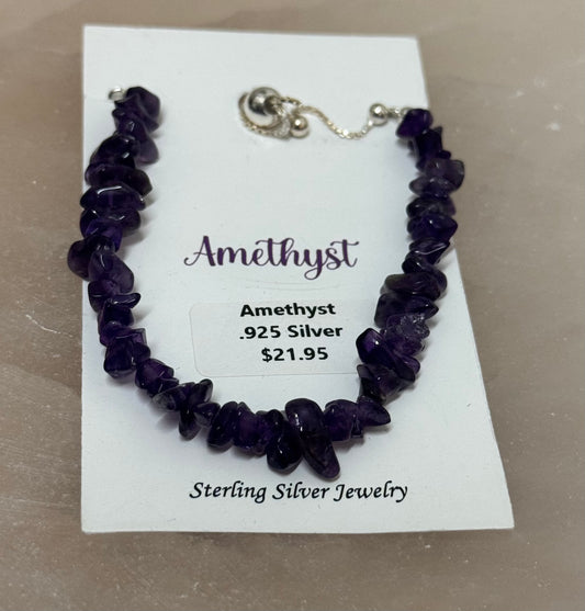Amethyst 925 Silver Bracelet – beautiful silver bracelet featuring vibrant purple amethyst crystals known for spiritual insight and calming energy.
