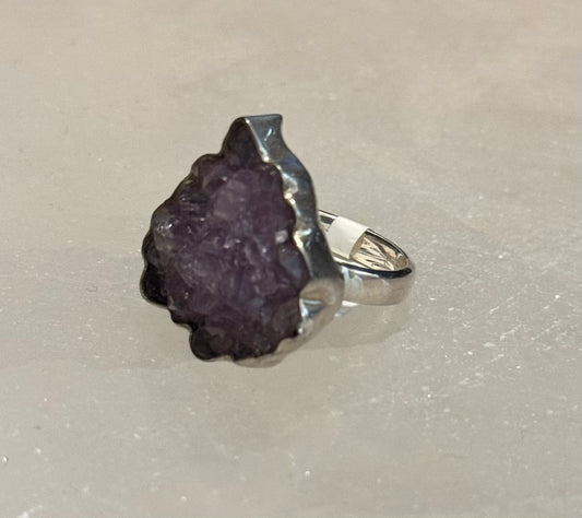 Amethyst Flower Sterling Silver Ring size 6 – delicate purple crystal jewelry with floral design symbolizing peace and spiritual growth.

