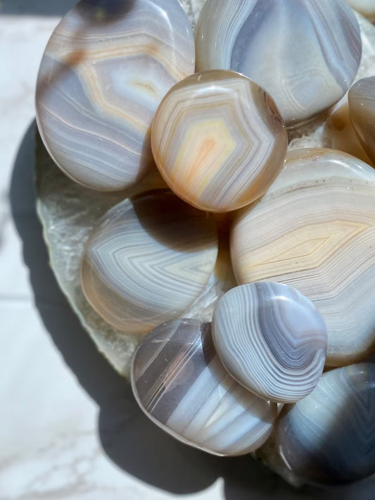 Banded Agate Palmstone Gallet Madagascar