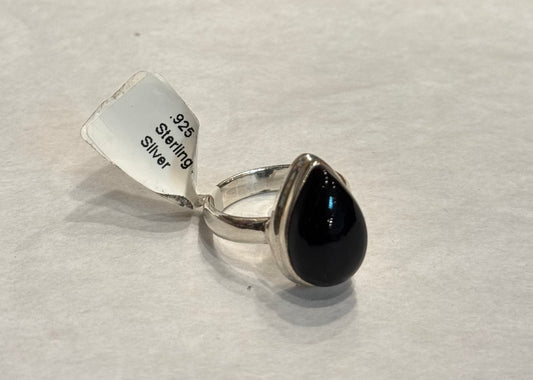 Black Onyx Sterling Silver Ring size 8 – sleek black crystal jewelry known for protection, strength, and grounding energy.

