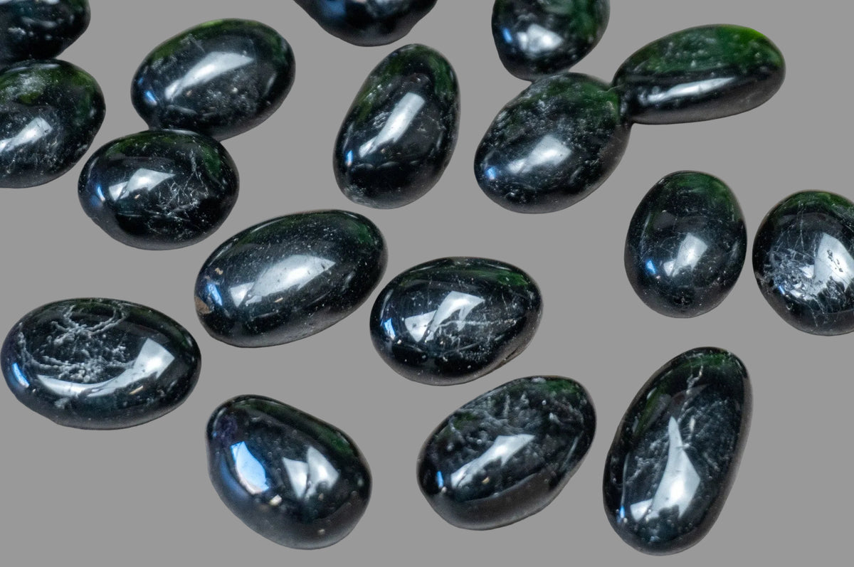 Black Tourmaline Palmstone Gallet Madagascar #A