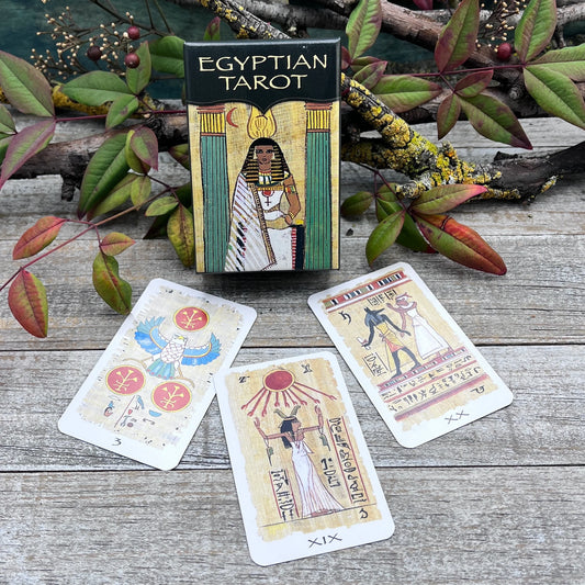 Egyptian Tarot Mini by Pietro Alligo & Silvana Alasia – a 78-card deck featuring tempera-on-papyrus art inspired by ancient Egyptian symbolism.
