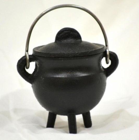 Cast Iron Cauldron with lid 3"H 2.75"D