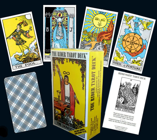 Giant Rider-Waite Tarot Deck by Pamela Colman Smith – a 78-card oversized deck ideal for study, teaching, and detailed symbolism work.
