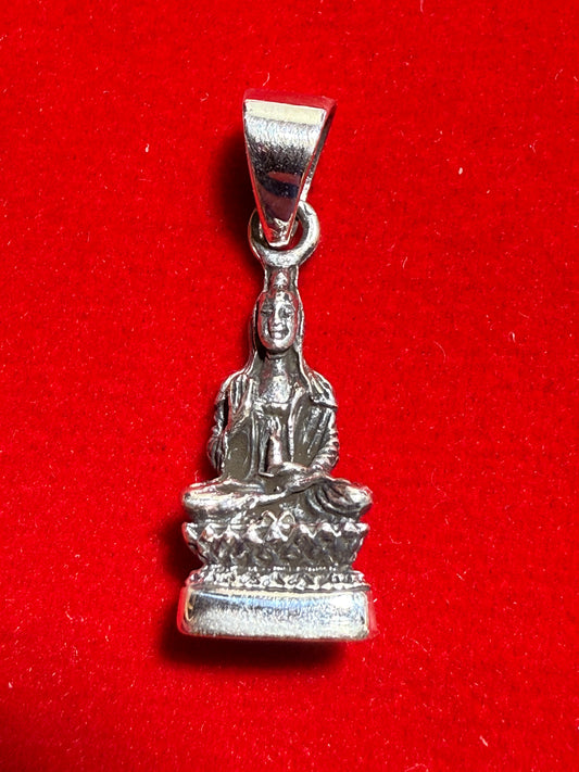 Kwan Yin Sterling Silver Pendant – serene silver jewelry featuring Kwan Yin symbol representing compassion, mercy, and spiritual healing.
