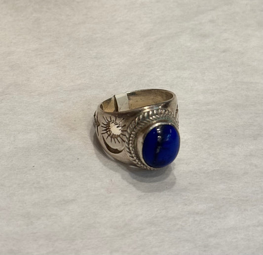 Lapis Lazuli Sterling Silver Ring size 6 – deep blue crystal jewelry known for wisdom, truth, and spiritual insight.
