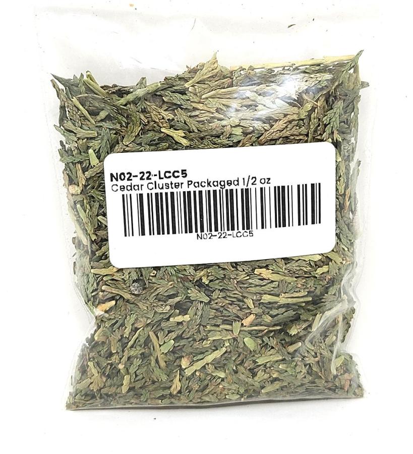 Cedar Cluster Packaged 1/2 oz