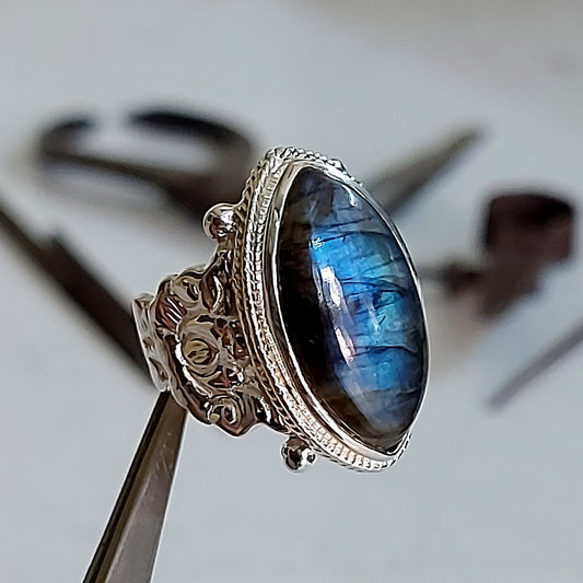 Labradorite Celebration Culturally Inspired Sterling Silver Ring Size 10
