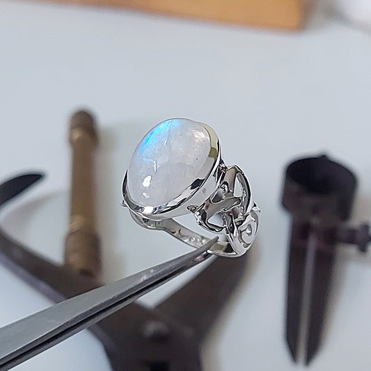 Rainbow Moonstone Triquetra Celtic Infinity Knot Sterling Silver Ring Size 8
