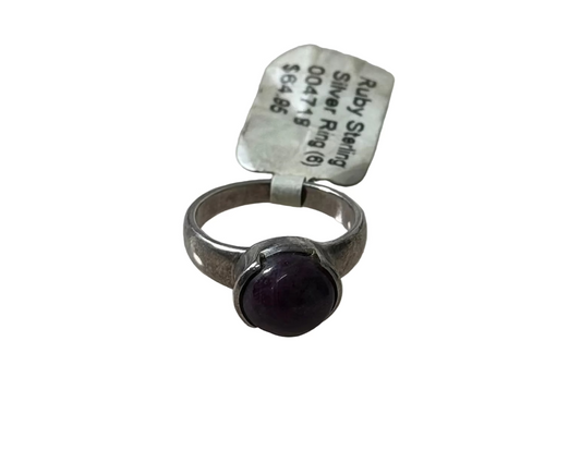 Ruby Sterling Silver Ring Size 6 – vibrant ruby gemstone set in sterling silver, ideal for elegant and bold jewelry.
