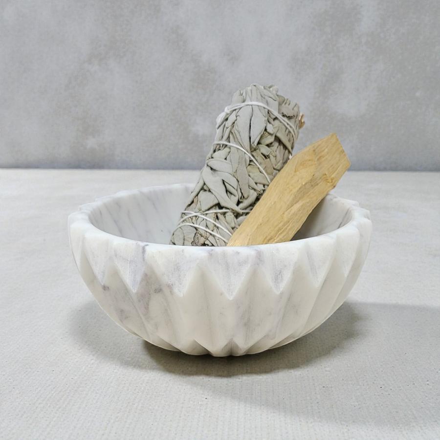 Carved White Marble Ritual & Smudge Pot Bowl – 5"Dx2"H