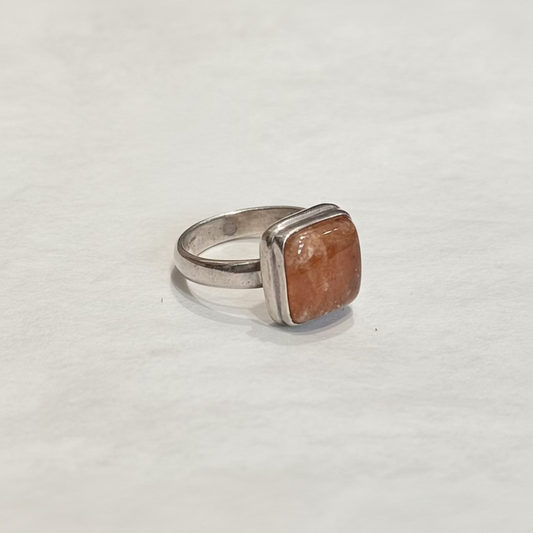 Sunstone Square Sterling Silver Ring size 7 – radiant orange crystal jewelry with square cut, symbolizing vitality and joy.
