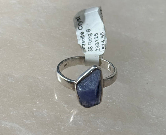 Tanzanite Crystal Sterling Silver Ring Size 8 – sparkling tanzanite crystal set in sterling silver, ideal for stylish and elegant jewelry.
