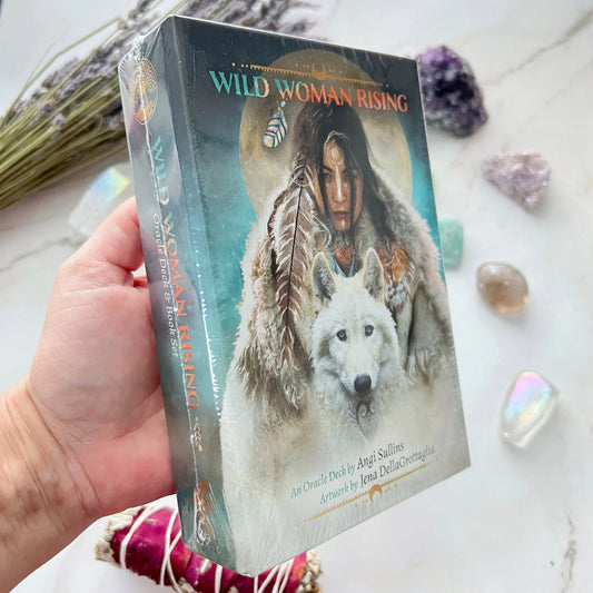 Wild Woman Rising by Angi Sullins – an inspiring deck celebrating feminine power, intuition, and transformation.
